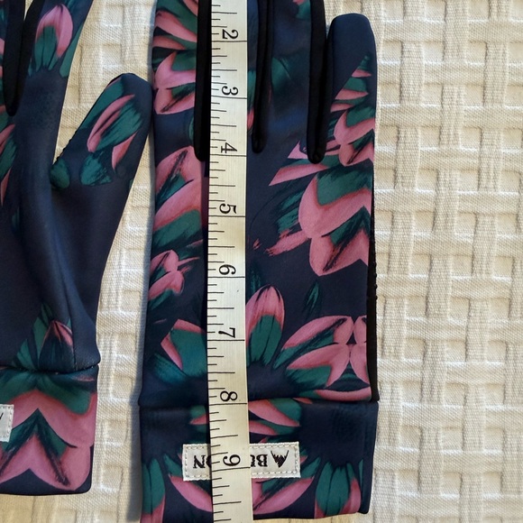 Burton womens Multicolor Floral winter Gloves NWOT.  Brand new - Picture 8 of 9